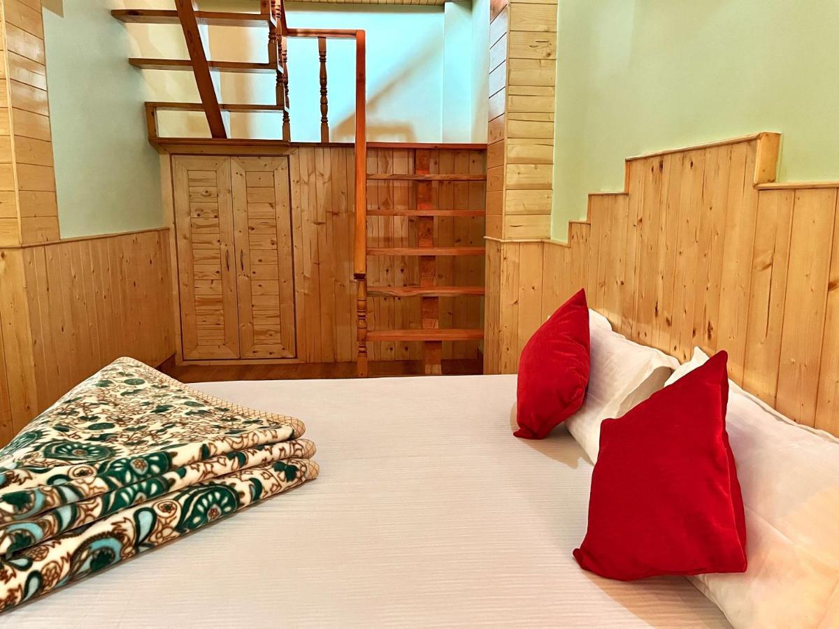 Mid Orchard Cottage, Kasol Exterior foto